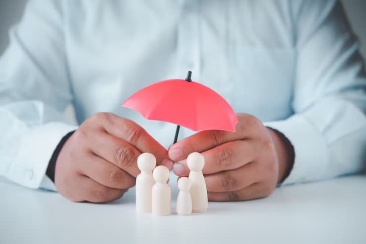 How to Invest in Retirement With Your Million Dollar Life Insurance Policy