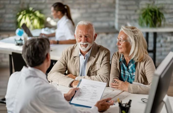 State Farm Life Insurance vs. AARP Life Insurance: Which is Right for You?