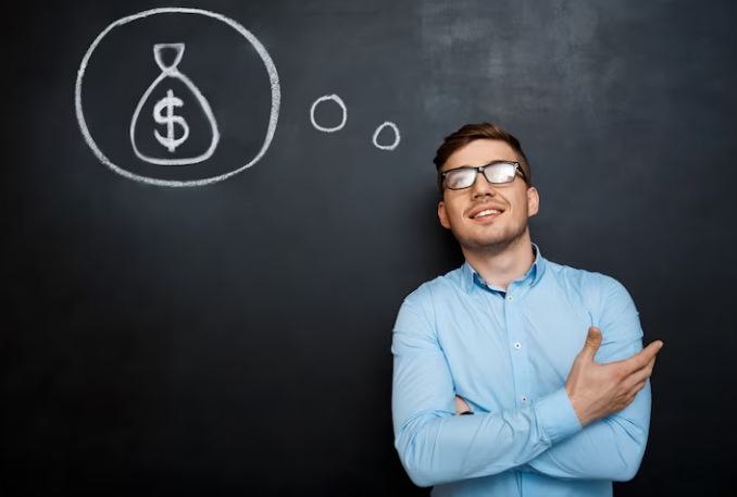 Whole Life vs. Universal Life: Which Policy Offers Better Cash Value Growth?