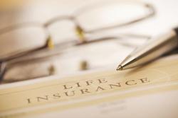 whole life Vs universal life insurance